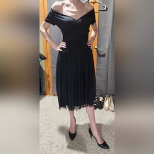 Zara Navy Blue Elegant Off-Shoulder Formal Dress